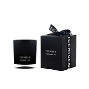 ঢাকনা সহ ছোট মোমবাতির জার